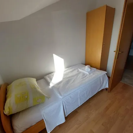 Apartmani Romana Punat Exterior photo